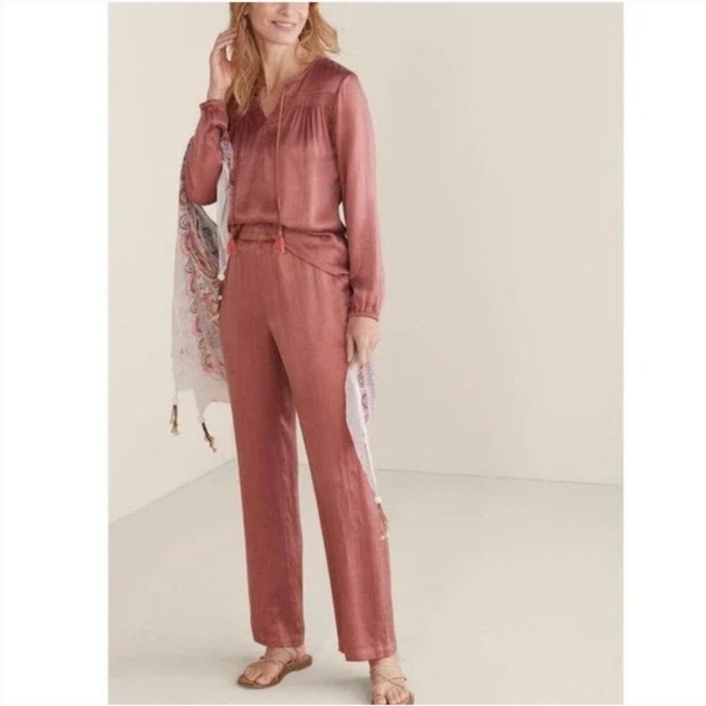 Soft Surroundings Lumi Top in Marsala Tassel Tie Front Size Large